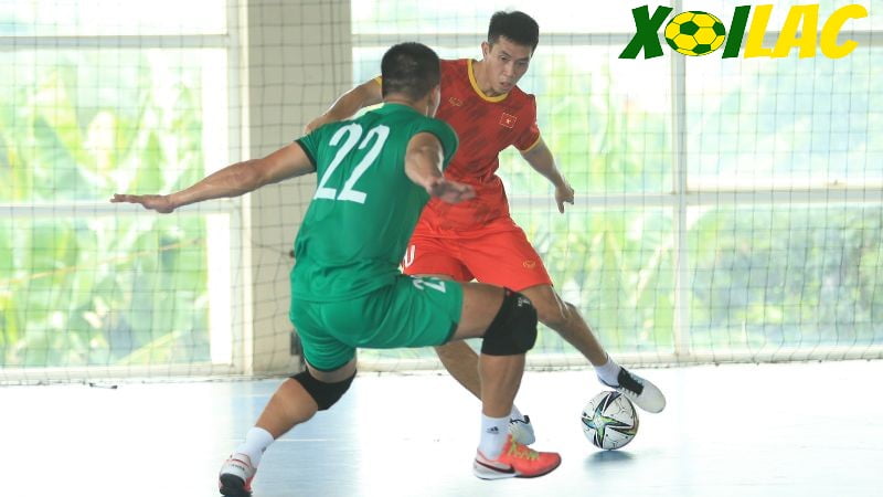 Hạn chế rê bóng, cầm bóng quá lâu Hạn chế rê bóng, cầm bóng quá lâu