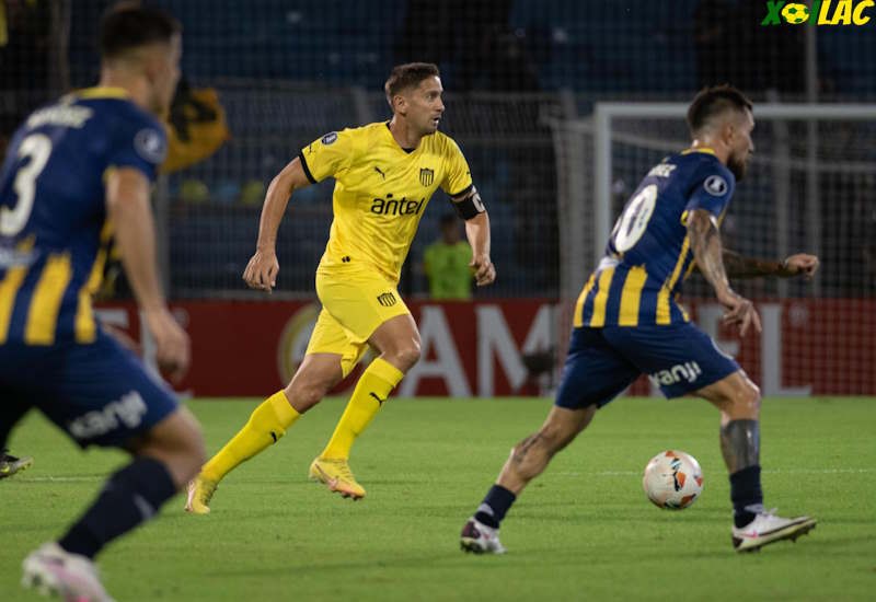 Penarol sẽ đối đầu với Rosario Central Penarol sẽ đối đầu với Rosario Central