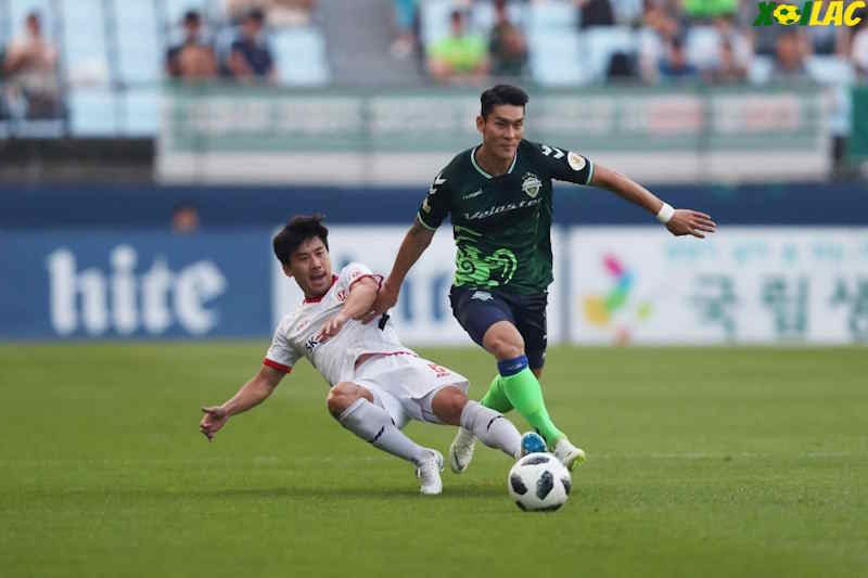Jeonbuk sẽ đối đầu với Jeju United tại vòng 22 K-League Jeonbuk sẽ đối đầu với Jeju United tại vòng 22 K-League
